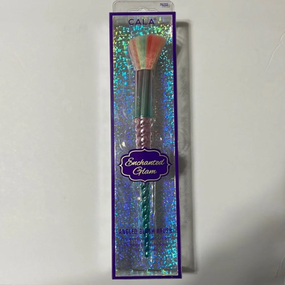 Cala Enchanted Glam Angled Rainbows Blush